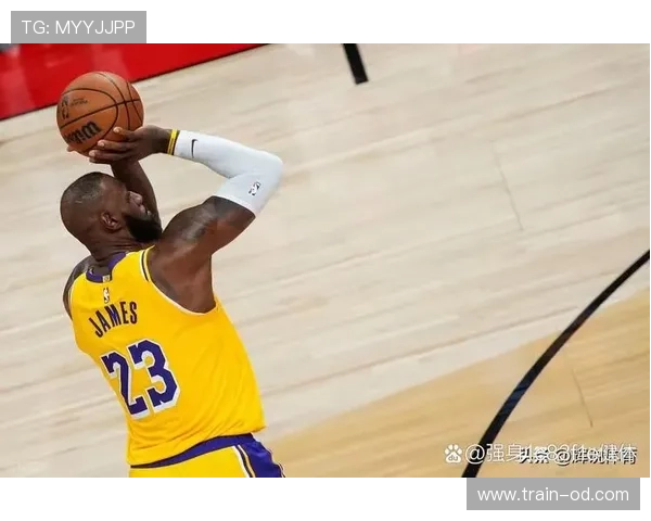 乔丹·普尔突破改变金州战术节奏 提升关键时刻得分能力